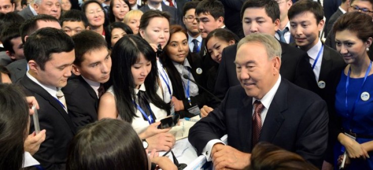 چالش‌های انتقال قدرت در قزاقستان