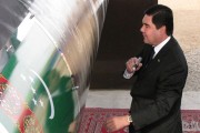 راهبردهای ترکمنستان برای خروج از وابستگیِ صادراتی به چین