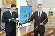 پشت پرده‌های انتقال قدرت در ترکمنستان