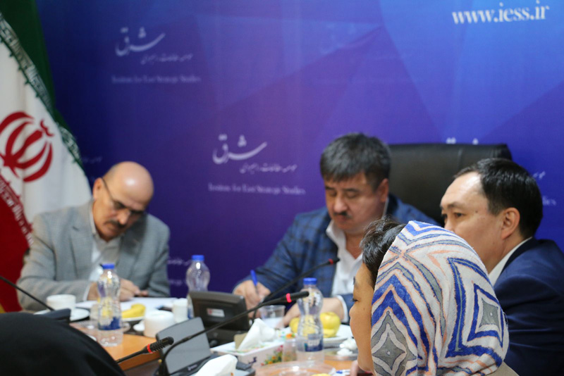 نشست تخصصی جایگاه فعلی فرهنگ و تمدن ایرانی در آسیای مرکزی و چشم‌انداز پیش رو | مطالعات شرق