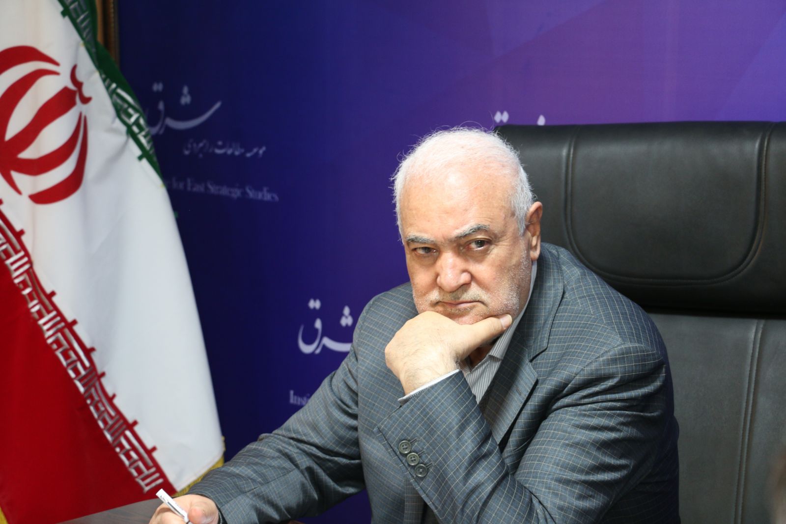 میزگرد "بررسی ظرفیت‌های اقتصادی کشورهای آسیای مرکزی"